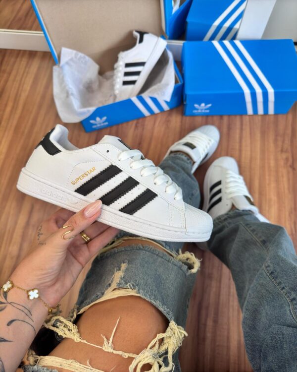 ADIDAS SUPERSTAR