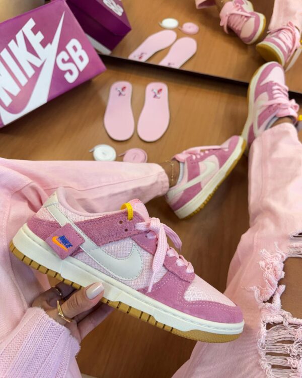 Dunk Low Pro Pink