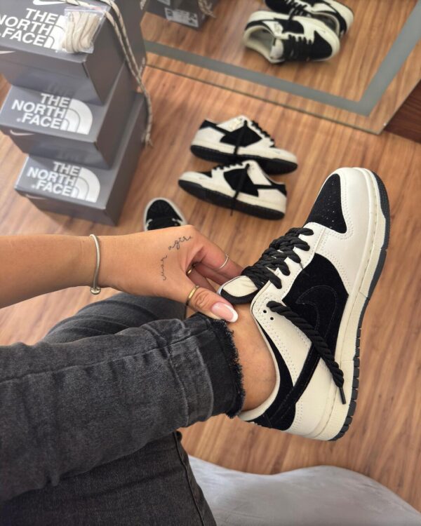 Tênis Nike Dunk Low X The Nort Face Unissex [Off White/Preto] - Exclusividade - Imagem 2