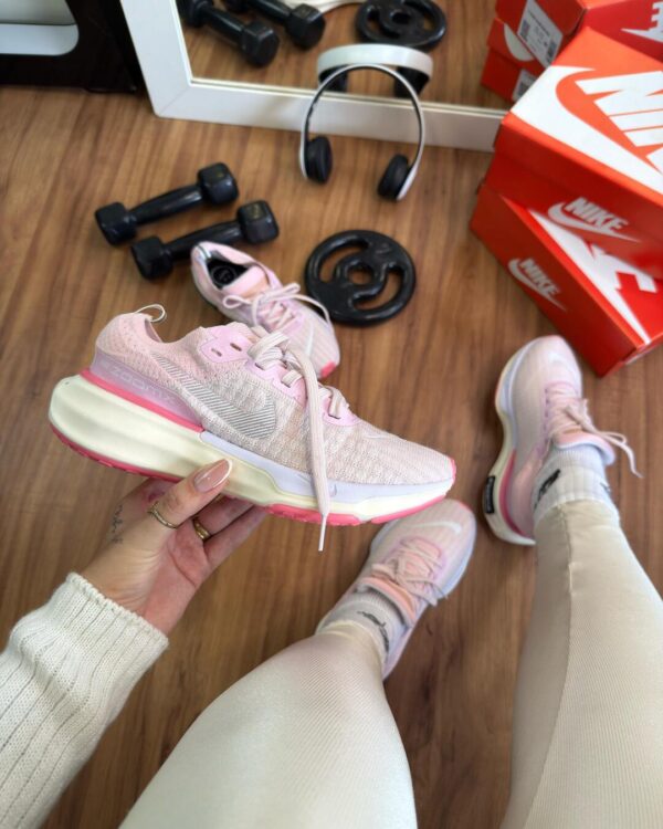 NIKE ZOOM X INVINCIBLE RUN 3 ROSA