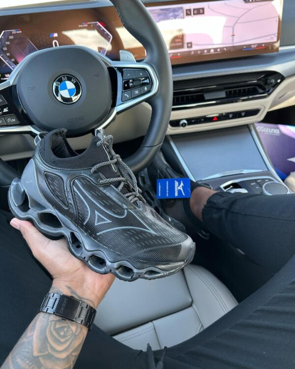 Mizuno Wave Prophecy 14