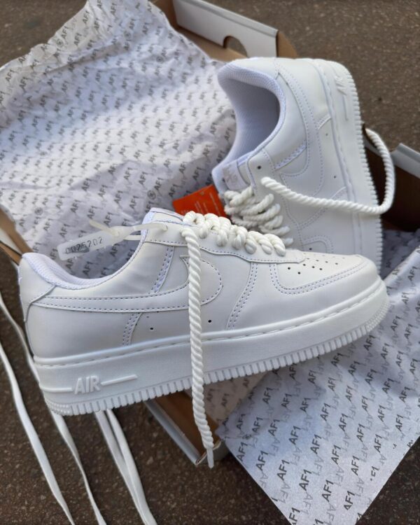 AIR FORCE 1 WHITE